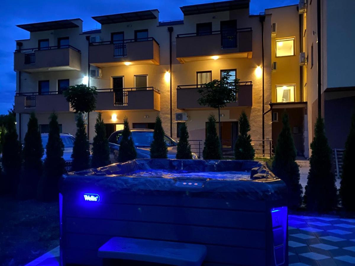 Apartmani Borova 2 Veliko Gradište Exterior foto